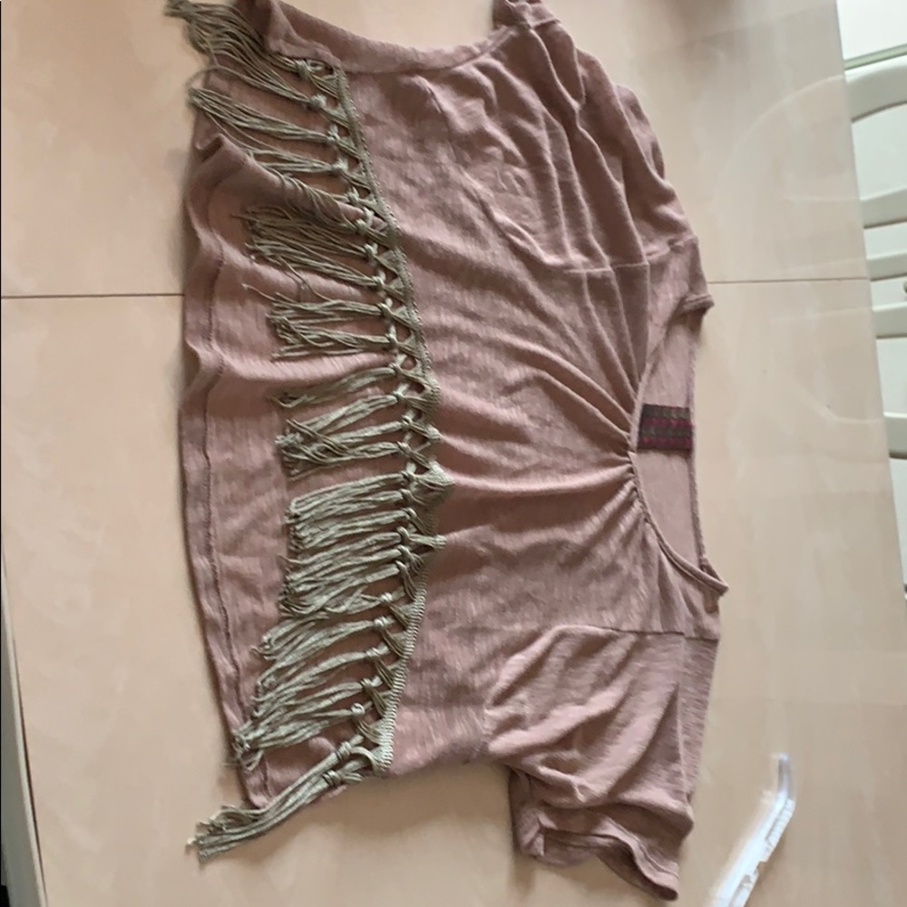 Woman fringe shirt